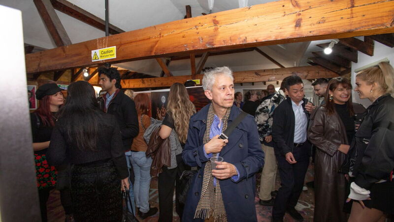Contemporary Art, Bild malen, Kunstausstellung, Vernissage, Silvia Lehmann, Acryl malen, Auftragsmalen, Bild im Auftrag malen, expressiv, Boomer Gallery, London