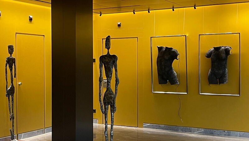 Schauffhauser Kantonalbank, Martin Vogel, Vernissage, Kunstausstellung, Skulpturen, Bilder, Silvia Lehmann, Kunst, Bild malen lassen