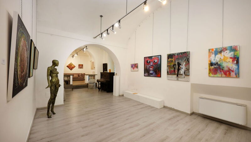 Contemporary Art, Bild malen, Kunstausstellung, Vernissage, Silvia Lehmann, Acryl malen, Auftragsmalen, Bild im Auftrag malen, expressiv, RAW, Rome Art Week