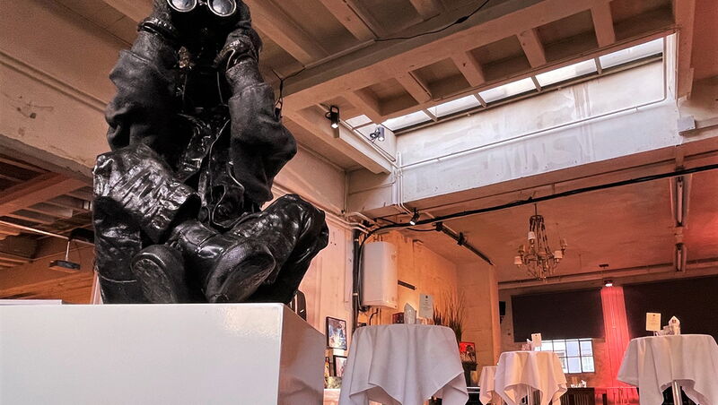 Giesserei Oerlikon, Musik, Skulptur, Buchvernissage, Anlass organisieren, Silvia Lehmann, Kunstausstellung, Acrylmalerei, Bild malen lassen, Kunst, Vernissage